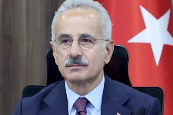 Ulaştırma ve Altyapı Bakanı Abdulkadir Uraloğlu, AK Parti Teşkilat Başkanlığı