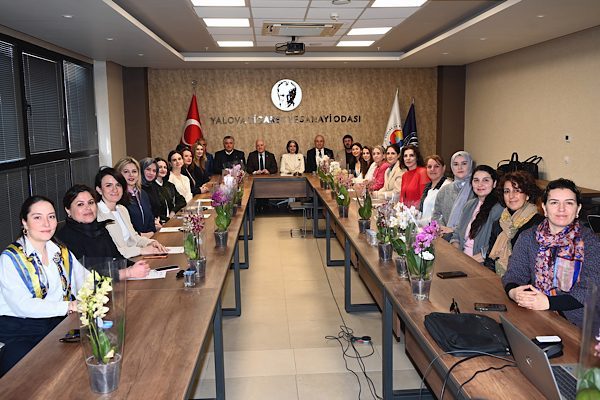 Yalova Ticaret ve Sanayi Odası’nda (YTSO) gerçekleşen programa Başkan Mehmet