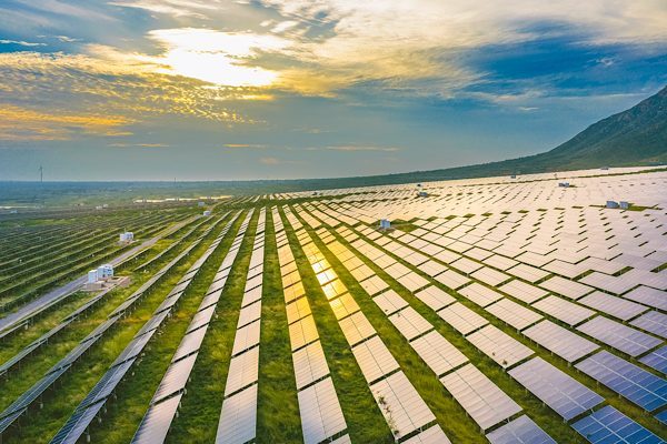 Çin, ülkenin enerji tasarrufu ve karbon emisyonlarını azaltma çabalarını güçlendirmeye