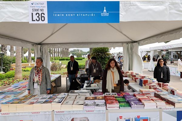 İzmir Kitap Fuarı, bu yıl da kentin tarihini, kültürünü ve