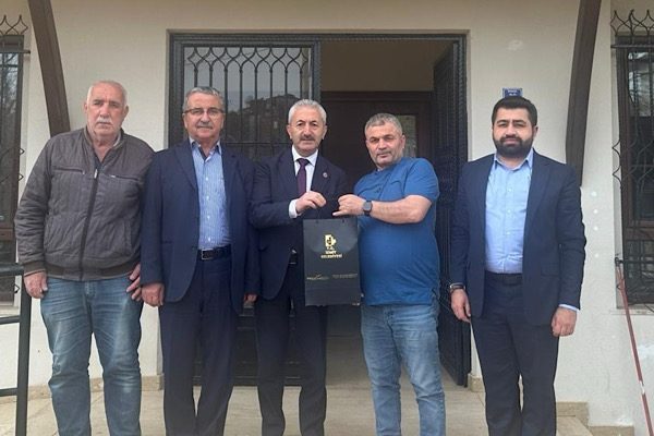 Ziyaret programına İzmit Belediye Başkan Yardımcısı Celal Hülür, İnanç Masası