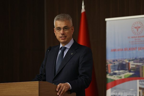 Sağlık Bakanı Kemal Memişoğlu, kongre kapsamında paylaşılan birikimlere ilişkin açıklama