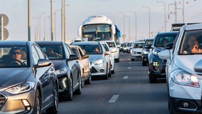 Türkiye İstatistik Kurumu (TÜİK) verilerine göre, Mart ayında trafiğe kaydı