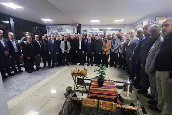 Kocaeli Valiliği tarafından yapılan açıklamaya göre, Kocaeli Valisi İlhami Aktaş,