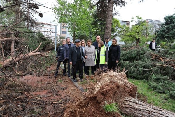 Başkan Fatma Şahin, yaşanan afete ilişkin yaptığı açıklamada, “Dün yaşanan