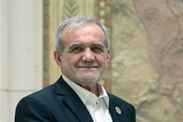 İran Cumhurbaşkanı Pezeşkiyan, Öğretmenler Günü dolayısıyla mesaj yayımladı. Pezeşkiyan mesajında,