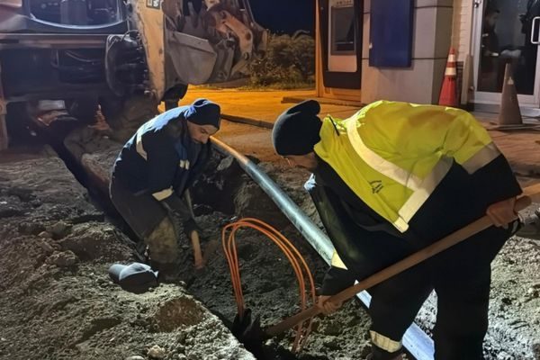 Gece boyunca sahada görev yapan ekipler, çalışmaların şehir içi trafik