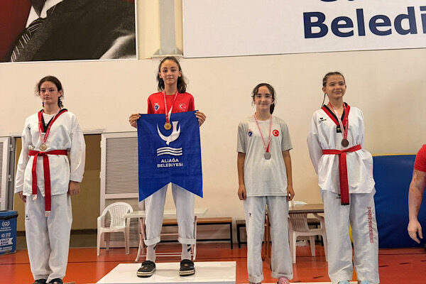 Yaklaşık 500 sporcunun mücadele ettiği organizasyonda AGM sporcuları dereceler elde