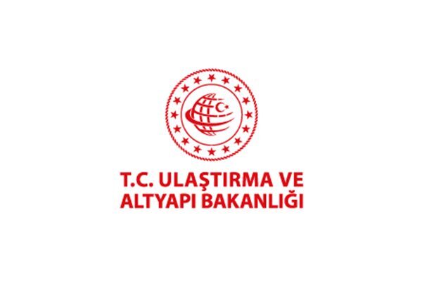 Ulaştırma ve Altyapı Bakanı Abdulkadir Uraloğlu, yaz döneminde artan yolcu