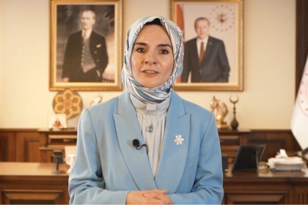 Aile ve Sosyal Hizmetler Bakanı Mahinur Özdemir Göktaş yaptığı açıklamada,