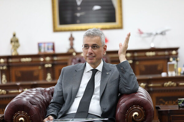 Sağlık Bakanı Prof. Dr. Kemal Memişoğlu, hareketli yaşamın gelecekteki sağlık
