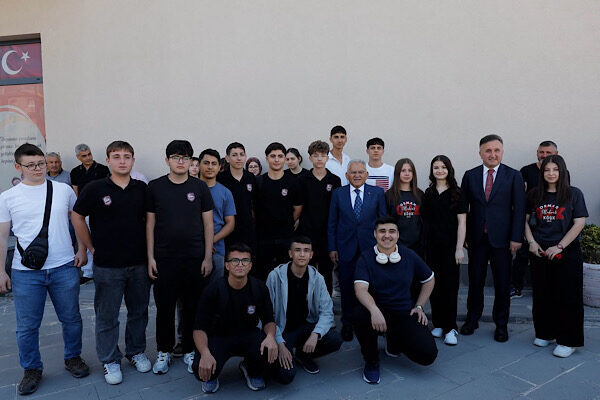 Kayseri Büyükşehir Belediye Başkanı Dr. Memduh Büyükkılıç, 2025-2026 eğitim öğretim