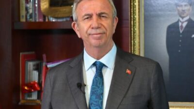 Ankara Büyükşehir Belediye Başkanı Mansur Yavaş, Türk sinemasının usta oyuncularından