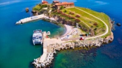 Burgaz açıklarında bulunan Anastasia Adası, 2026 yaz sezonunda kültür ve