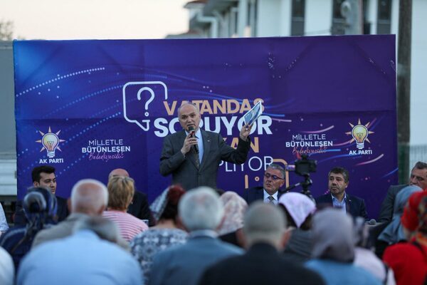 Düzce Belediye Başkanı Dr. Faruk Özlü, “Vatandaş Soruyor Başkan Cevaplıyor”