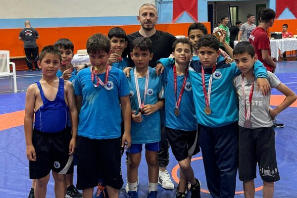 Bursa Kestel Kapalı Spor Salonu’nda, 24-28 Haziran tarihleri arasında düzenlenen