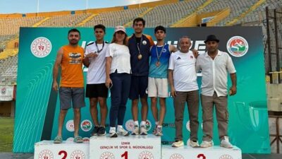 Gemlik Belediyespor’un genç sporcusu Bedirhan Gümüş, İzmir’de gerçekleştirilen U18 Türkiye