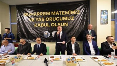 İstanbul Büyükşehir Belediyesi (İBB) Başkanvekili Nuri Aslan, Kartal Cemevi’nde düzenlenen