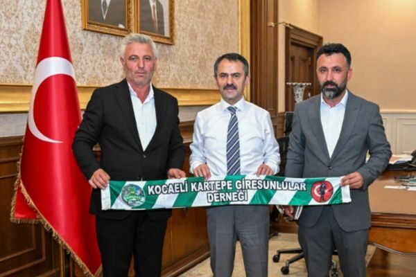 Kocaeli Kartepe Giresunlular Derneği Başkanı Sedat Şalcı ve Başkan Yardımcısı