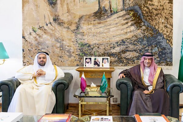 Al Khulaifi, Riyad’da Suudi Arabistan Dışişleri Bakan Yardımcısı Waleed bin
