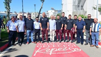 Kepez Belediyesi güreşçileri, 665. Tarihi Kırkpınar Yağlı Güreşleri öncesinde düzenlenen