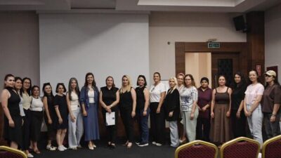 Antalya Konyaaltı Belediyesi tarafından düzenlenen “İlkokula Hazırlıkta Güçlü Adımlar” semineri,