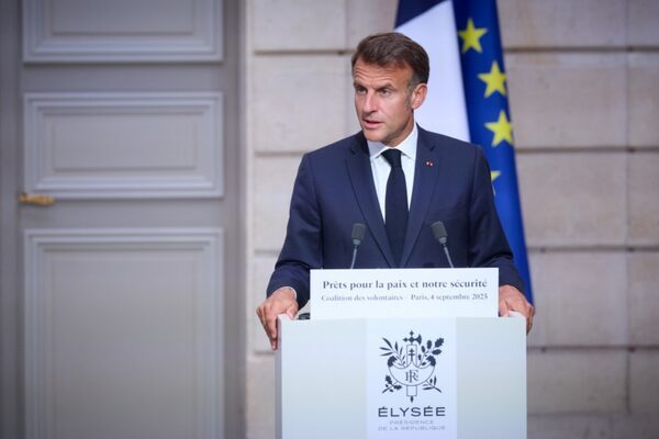 Fransa Cumhurbaşkanı Macron, Hindistan Başbakanı Narendra Modi ile yaptığı görüşmeye
