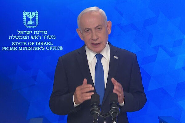 İsrail Başbakanı Benjamin Netanyahu, yaptığı açıklamada Savunma Bakanı ile birlikte