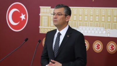 Özel, yaptığı açıklamada özel sektör öğretmenlerinin taban maaş talep ettiğini,
