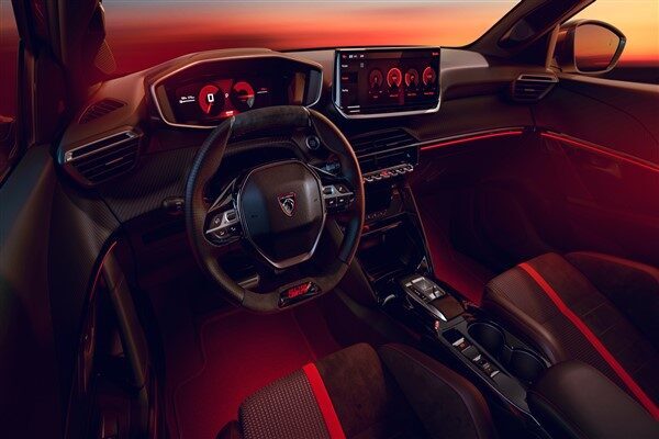 Peugeot, orijinal konsepte sadık kalınarak geliştirilen yeni E-208 GTi ile