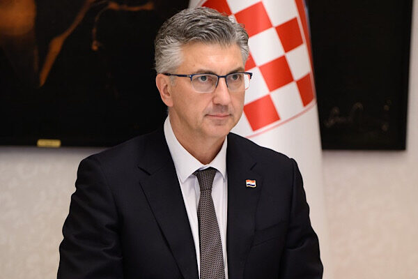 Hırvatistan Başbakanı Andrej Plenkovic, Dubrovnik Forum kapsamında yürütülen diplomatik faaliyetlere,