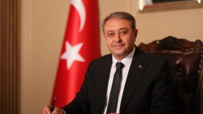Şanlıurfa Valiliğinden yapılan açıklamaya göre, Vali Hasan Şıldak, anız yakmanın