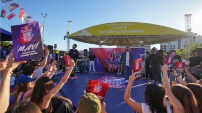İstanbul Beylikdüzü’nde düzenlenen “Red Bull Dance Your Style” yarışmasının ön