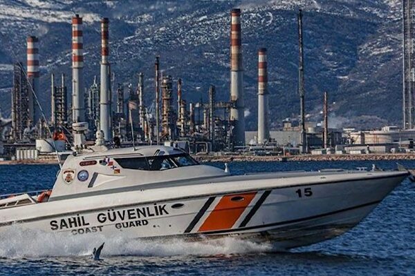 1 Temmuz Denizcilik ve Kabotaj Bayramı kutlamaları kapsamında TCSG-15 Sahil