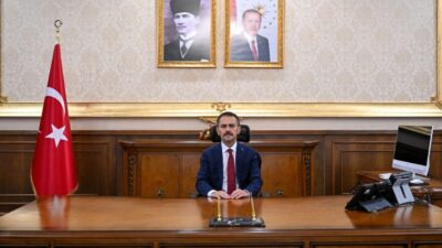 Kocaeli Valisi İlhami Aktaş, İzmit’in düşman işgalinden kurtuluşunun 105’inci yıl