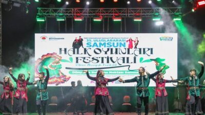 Samsun Büyükşehir Belediyesi tarafından “12 Ülke, Tek Ritim” sloganıyla düzenlenen