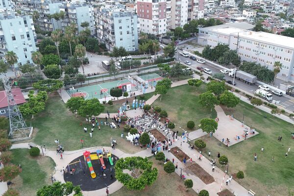 Mersin Toroslar Belediyesi, Akbelen Mahallesi’nde bulunan 8 bin metrekarelik Murat