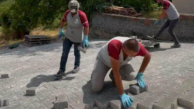 İnegöl Belediyesi, ilçe genelinde sürdürdüğü üst yapı yatırımlarına yaz sezonuyla