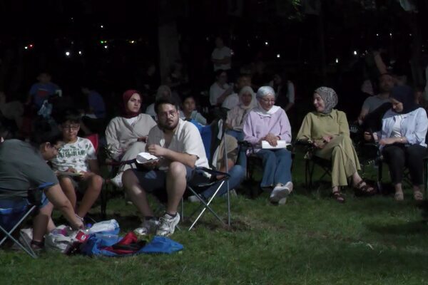 Manisa Büyükşehir Belediyesi tarafından organize edilen “Akustik Yaz Akşamları” etkinliği,