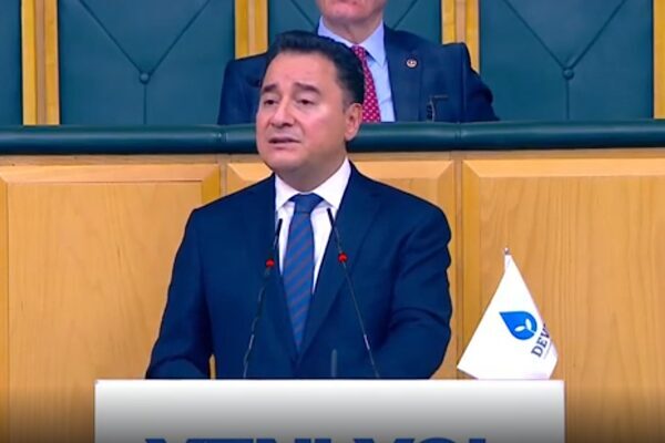 Demokrasi ve Atılım Partisi (DEVA) Genel Başkanı Ali Babacan, Ankara’nın