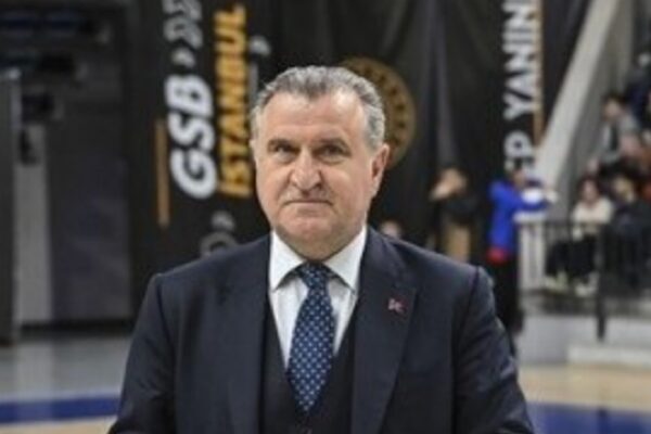 Gençlik ve Spor Bakanı Dr. Osman Aşkın Bak, Çin’de düzenlenen