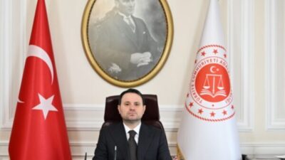 Adalet Bakanı Akın Gürlek, yayımladığı açıklamada, Küçükçekmece Adliyesi’nde Küçükçekmece Cumhuriyet