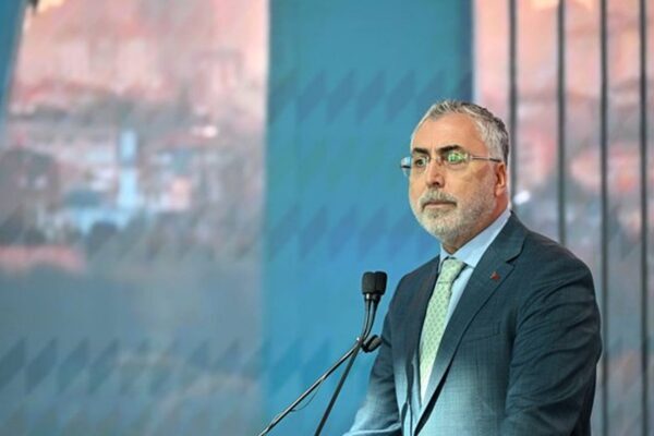 Çalışma ve Sosyal Güvenlik Bakanı Vedat Işıkhan, Türkiye Büyük Millet
