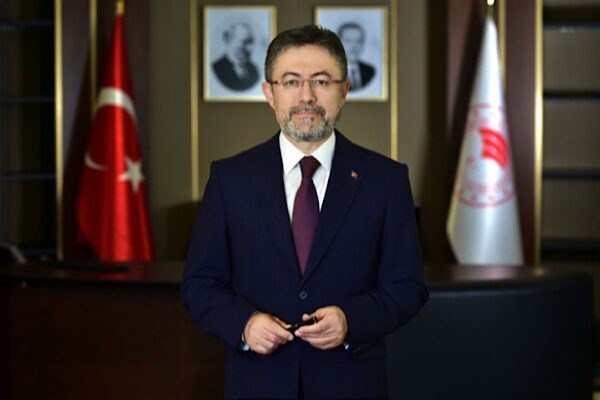 Tarım ve Orman Bakanı İbrahim Yumaklı, meteorolojik veriler doğrultusunda beklenen