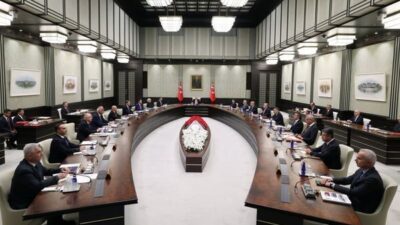 Cumhurbaşkanlığı Kabinesi, Cumhurbaşkanı Recep Tayyip Erdoğan’ın başkanlığında toplandı. Cumhurbaşkanlığı İletişim