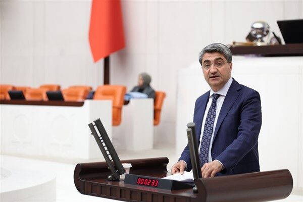 DEVA Partisi Genel Başkan Yardımcısı ve Mersin Milletvekili Mehmet Emin