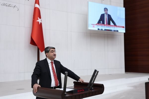 Türkiye Büyük Millet Meclisi Genel Kurulu’nda konuşan DEVA Partisi Genel