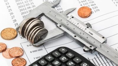 Enerji emtia piyasalarında haftanın son işlem gününde fiyatlamalar karışık bir