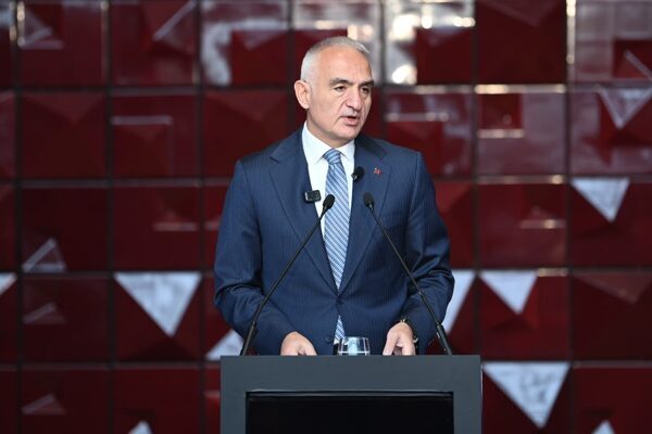 Kültür ve Turizm Bakanı Mehmet Nuri Ersoy, Aspendos Antik Kenti’nde