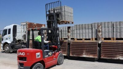 Haliliye Belediyesi Fen İşleri Müdürlüğü ekipleri, ilçe genelinde merkez ve